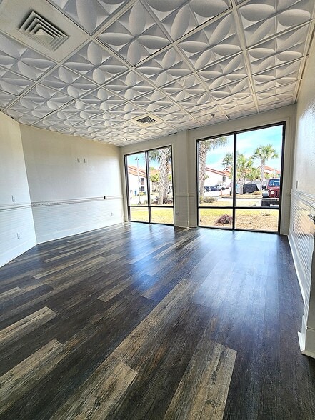 More Photos Of 8700-8730 Thomas Dr, Panama City Apartments For Lease