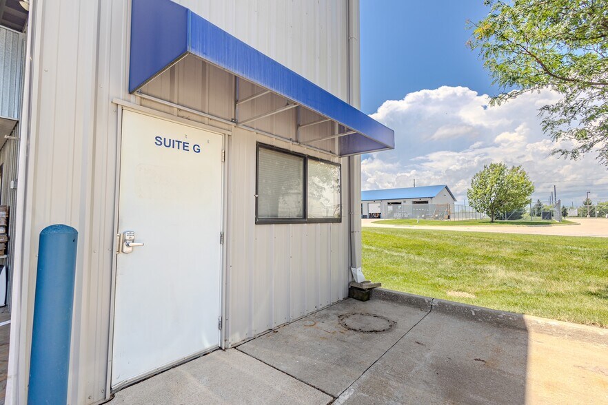 More Photos Of 1200 SW Brookside Cir, Grimes Warehouse For Lease