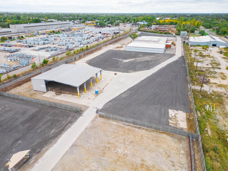 More Photos Of 5970 W Warren Ave, Detroit Warehouse For Lease