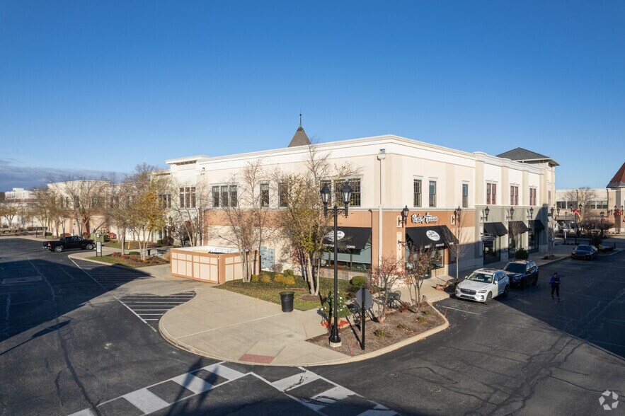 More Photos Of 3210-3290 Levis Commons Blvd, Perrysburg Unknown For Lease