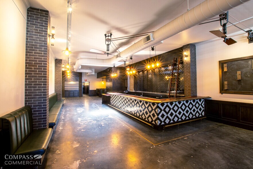 More Photos Of 1024 NW Bond St, Bend Storefront For Lease