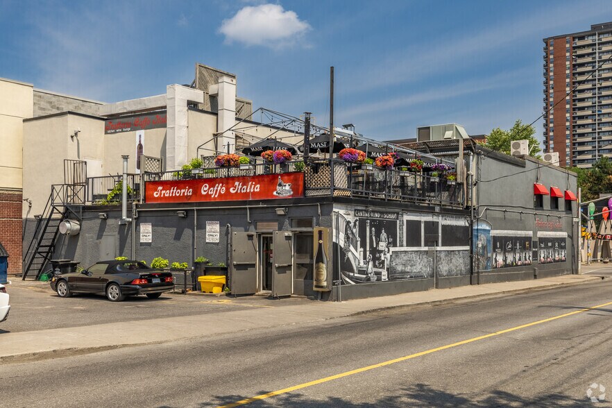 More Photos Of 250 Preston St, Ottawa General Retail For Sale