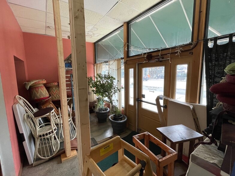 More Photos Of 6125 St Clair Ave, Cleveland Restaurant For Lease