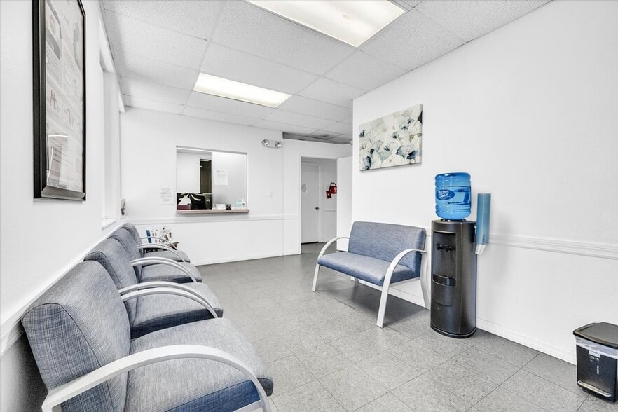 More Photos Of 3300 Tamiami Trl, Port Charlotte Medical For Sale