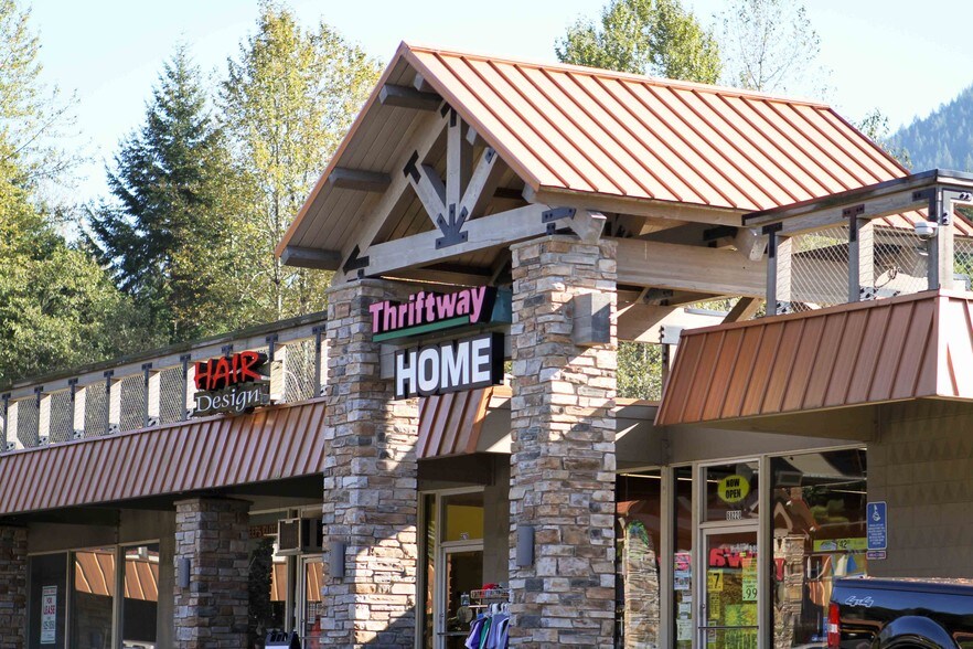 More Photos Of 68242-68280 E Highway 26, Welches Unknown For Lease