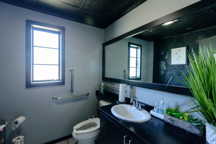 More Photos Of 573 E Huron River Dr, Belleville Freestanding For Sale