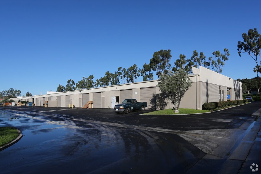More Photos Of 23011 Moulton Pky, Laguna Hills Light Manufacturing For Lease