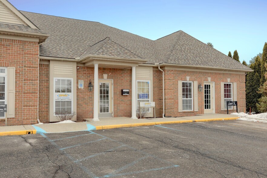 More Photos Of 46819 Garfield Rd, Macomb Medical For Sale