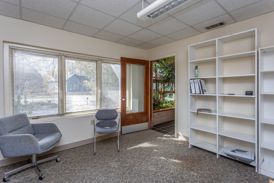 More Photos Of 850 W Morgan St, Raleigh Loft Creative Space For Sale