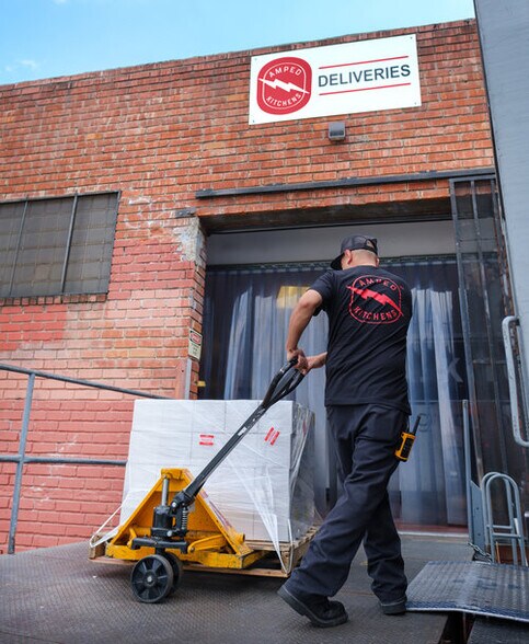 More Photos Of 5801 W Dickens Ave, Chicago Food Processing For Lease