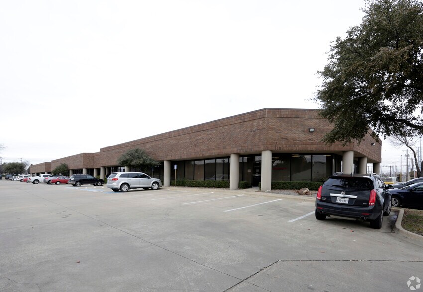 More Photos Of 3884 S Shiloh Rd, Garland Unknown For Lease