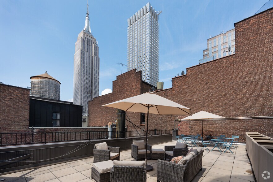 More Photos Of 10 E 38th St, New York Loft Creative Space For Lease