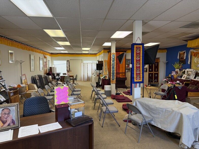 More Photos Of 1550 La Pradera Dr, Campbell Office For Sale