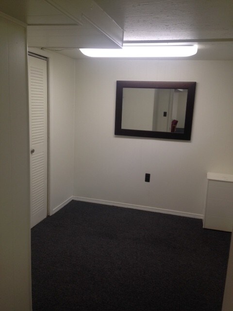 More Photos Of 19 N County Line Rd, Jackson Medical For Lease