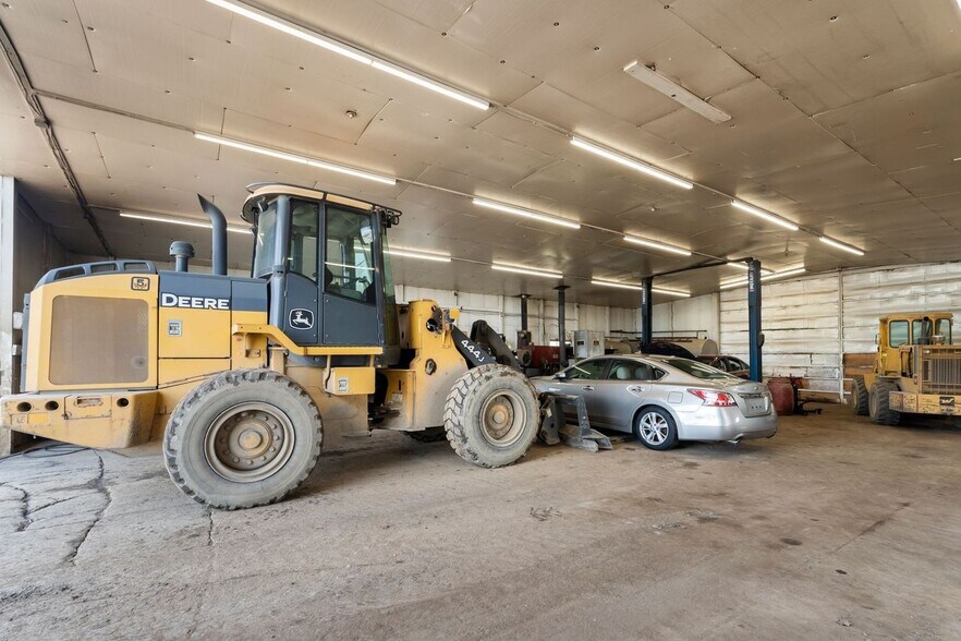 More Photos Of 5278 S Livonia Rd, Livonia Industrial For Sale