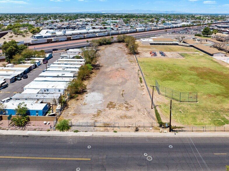 More Photos Of 5556 W Grand Ave, Glendale Land For Sale