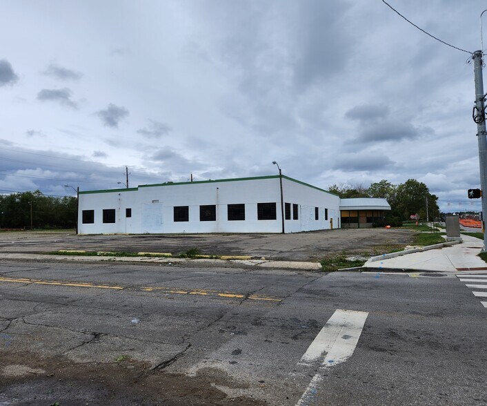 More Photos Of 1709 E 38th St, Indianapolis Lodge Meeting Hall For Sale
