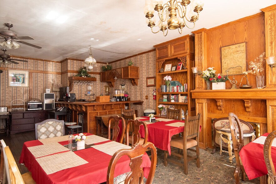 More Photos Of 18239 Main St, Jamestown Hotel For Sale