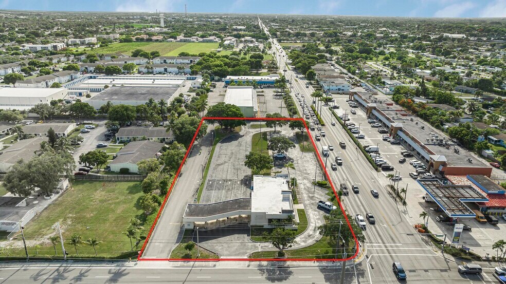 More Photos Of 1750 NE 8th St, Homestead Bank For Lease