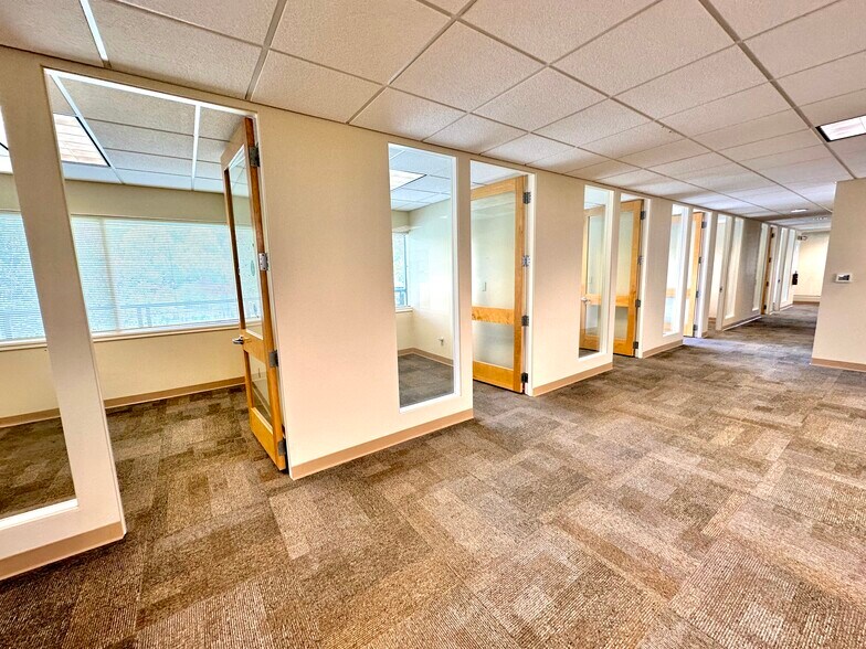 More Photos Of 511 Sir Francis Drake Blvd, Greenbrae Office For Lease