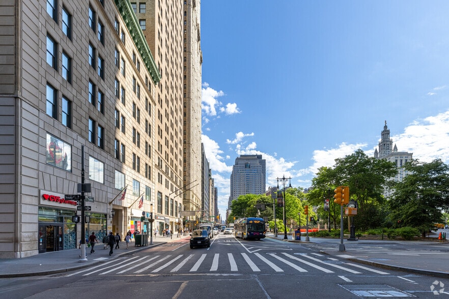 More Photos Of 225 Broadway, New York Office For Lease