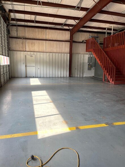 More Photos Of 585 Roman Forest Blvd, New Caney Freestanding For Sale