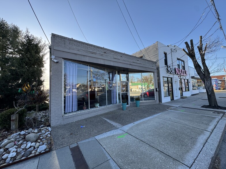 Primary Photo Of 117 N Black Horse Pike, Runnemede Storefront Retail Office For Sale
