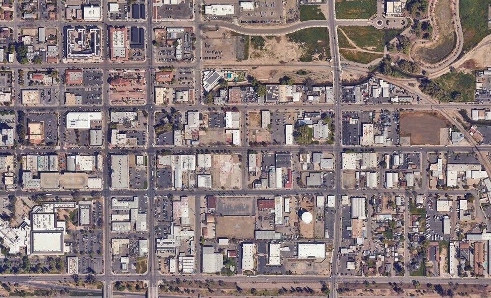 More Photos Of 615 E Main St, Visalia Land For Sale