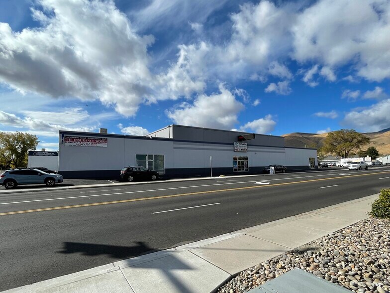 Primary Photo Of 511-529 Fairview Dr, Carson City Showroom For Sale