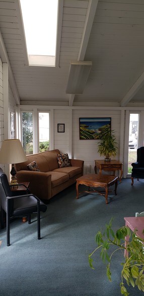 More Photos Of 895 River Dr, Fort Bragg Healthcare For Sale