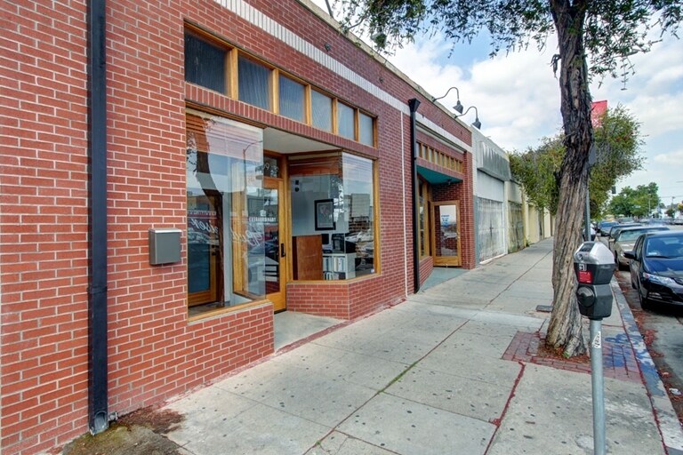 Primary Photo Of 5009-5011 York Blvd, Los Angeles Storefront For Sale