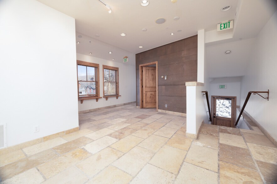 More Photos Of 186 Main St, Park City Freestanding For Sale