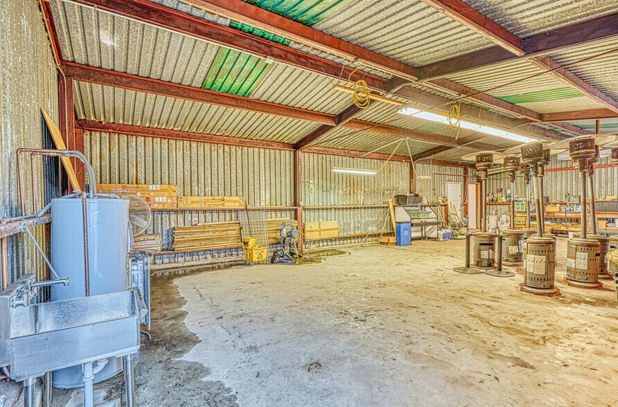 More Photos Of 7550 Sandholdt Rd, Moss Landing Warehouse For Sale