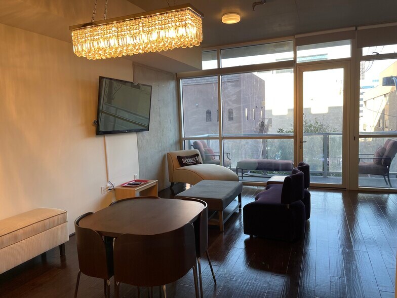 More Photos Of 353 E Bonneville Ave, Las Vegas Apartments For Lease