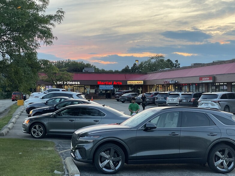 Primary Photo Of 199-217 S Rand Rd, Lake Zurich Unknown For Lease