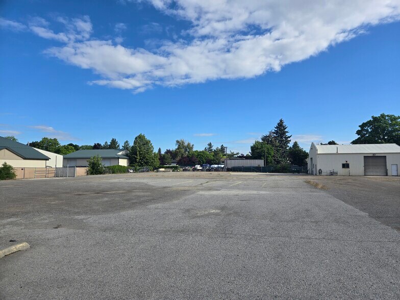 More Photos Of 14817 E Sprague Ave, Spokane Valley Land For Lease