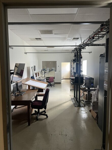 More Photos Of 441 Mt Torrey Rd, Lyndhurst Office For Lease