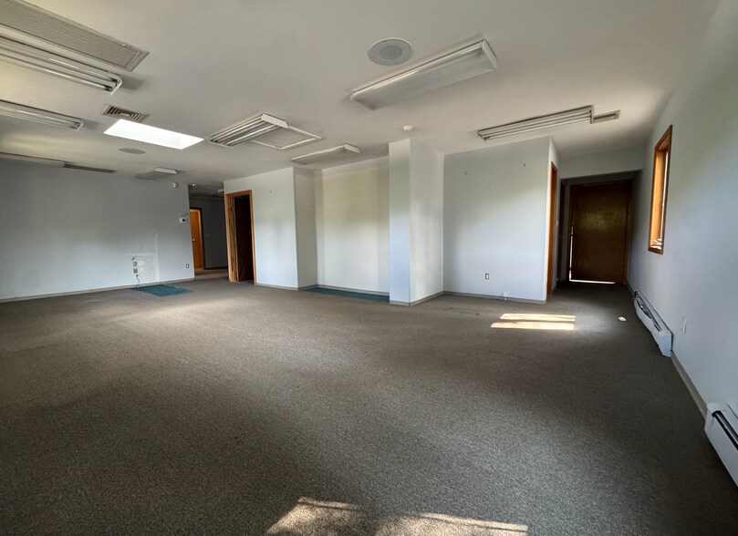 More Photos Of 335 Terry Rd, Smithtown Medical For Lease