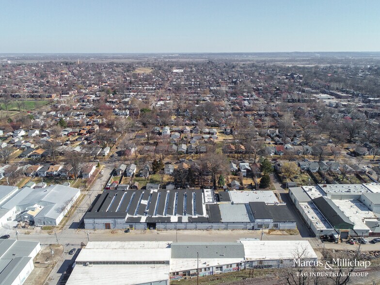 More Photos Of 5206 S 38th St, Saint Louis Warehouse For Lease