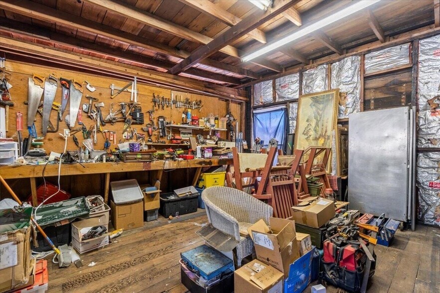 More Photos Of 315 Main St, Ferndale Hotel For Sale