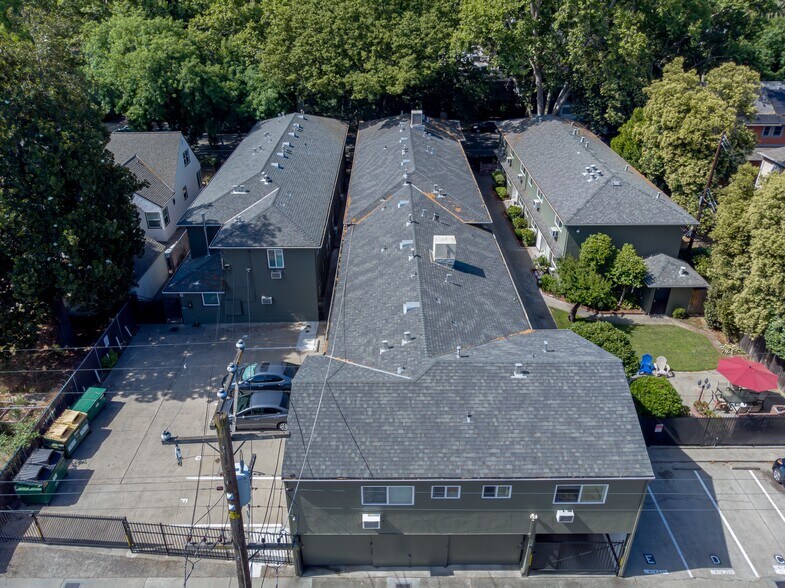 More Photos Of 2811 F St, Sacramento Apartments For Sale