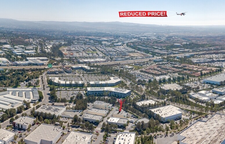 More Photos Of 19641 Descartes, Foothill Ranch Light Manufacturing For Sale