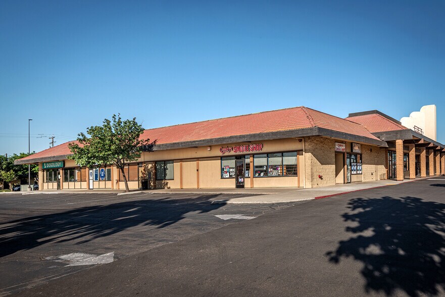 More Photos Of 911-953 W Pacheco Blvd, Los Banos Unknown For Lease