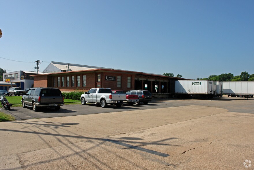 More Photos Of 1333 N Market St, Shreveport Truck Terminal For Lease