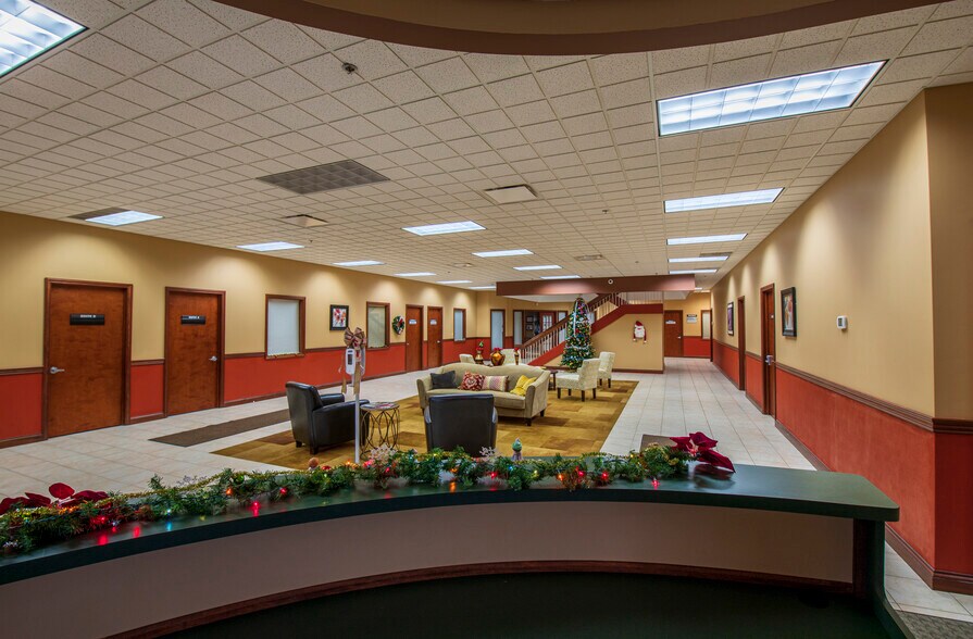 More Photos Of 2888 Nationwide Pky, Brunswick Light Manufacturing For Lease