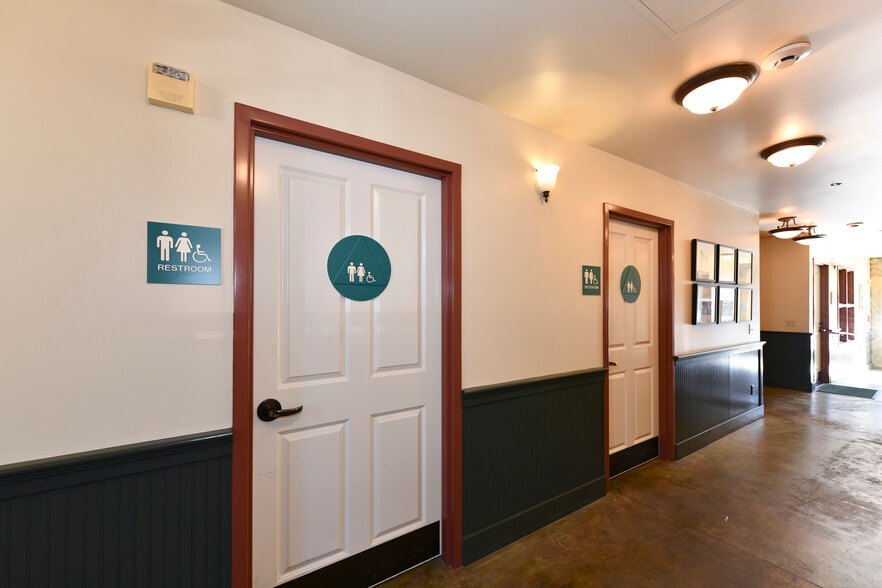 More Photos Of 1417 Railroad Ave, Saint Helena Medical For Sale