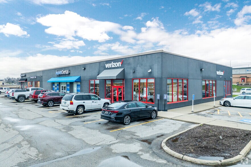 More Photos Of 4930 SE 14th St, Des Moines Unknown For Lease