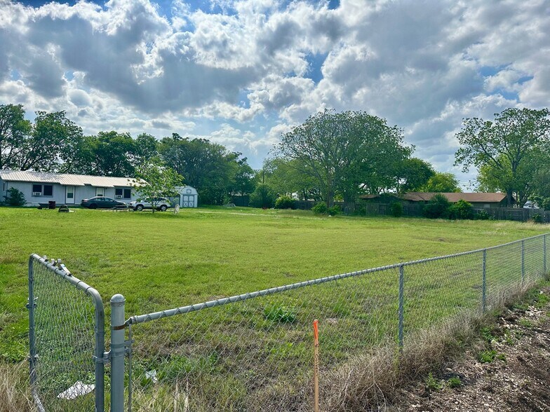 More Photos Of 4011 FM 1966, Maxwell Land For Sale