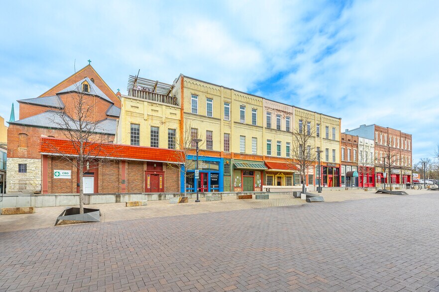 More Photos Of 19 Patten Pky, Chattanooga Storefront For Lease