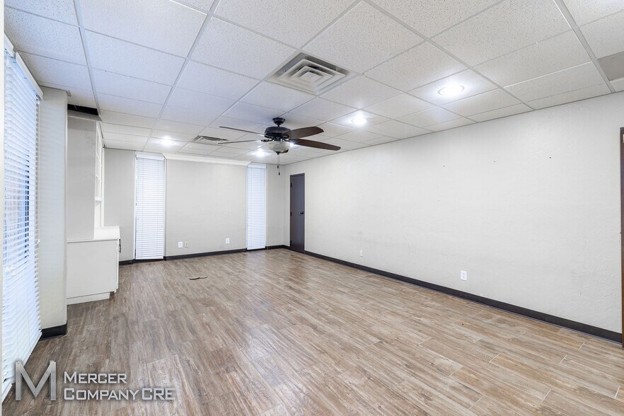More Photos Of 1635 SE 29th St, Oklahoma City Warehouse For Sale